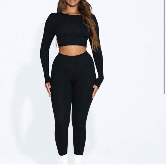 Naked Wardrobe Oh So Snatched Ribbed Leggings Black High Rise Size S NEW - Picture 1 of 7